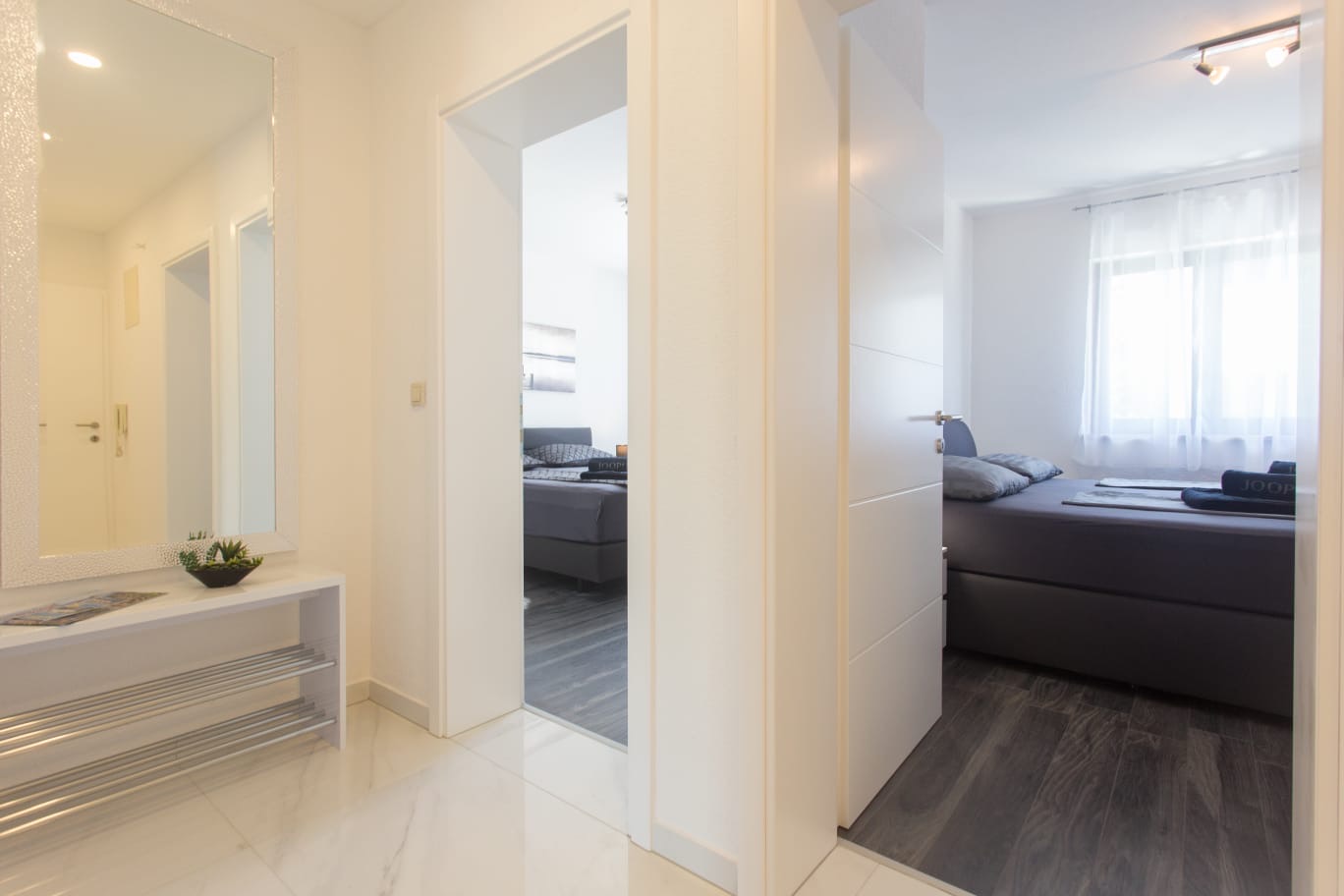 8835b379-9cc4-4681-8487-a4be731e6733